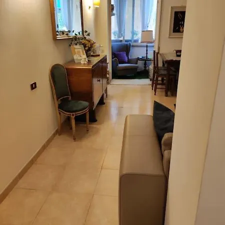 A Due Passi Da San Pietro *